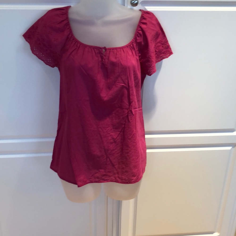 EUC Old Navy top. Size S.